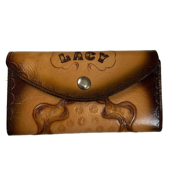 Womens Vtg Hand Tooled Leather Wallet "Lacy" Snap Closure 7x4 Super Clean! - Picture 2 of 10